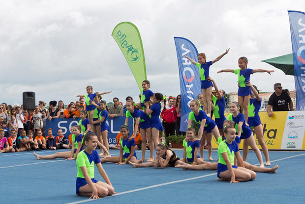 Ginástica na zona ribeirinha