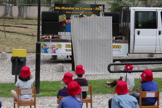 Teatro fantoches - Robertos