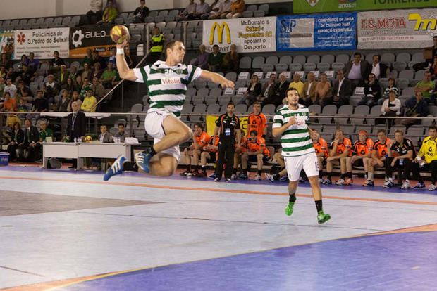 Jogo de andebol