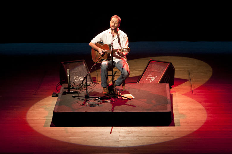 Concerto de António Zambujo no pavilhão da Siderurgia
